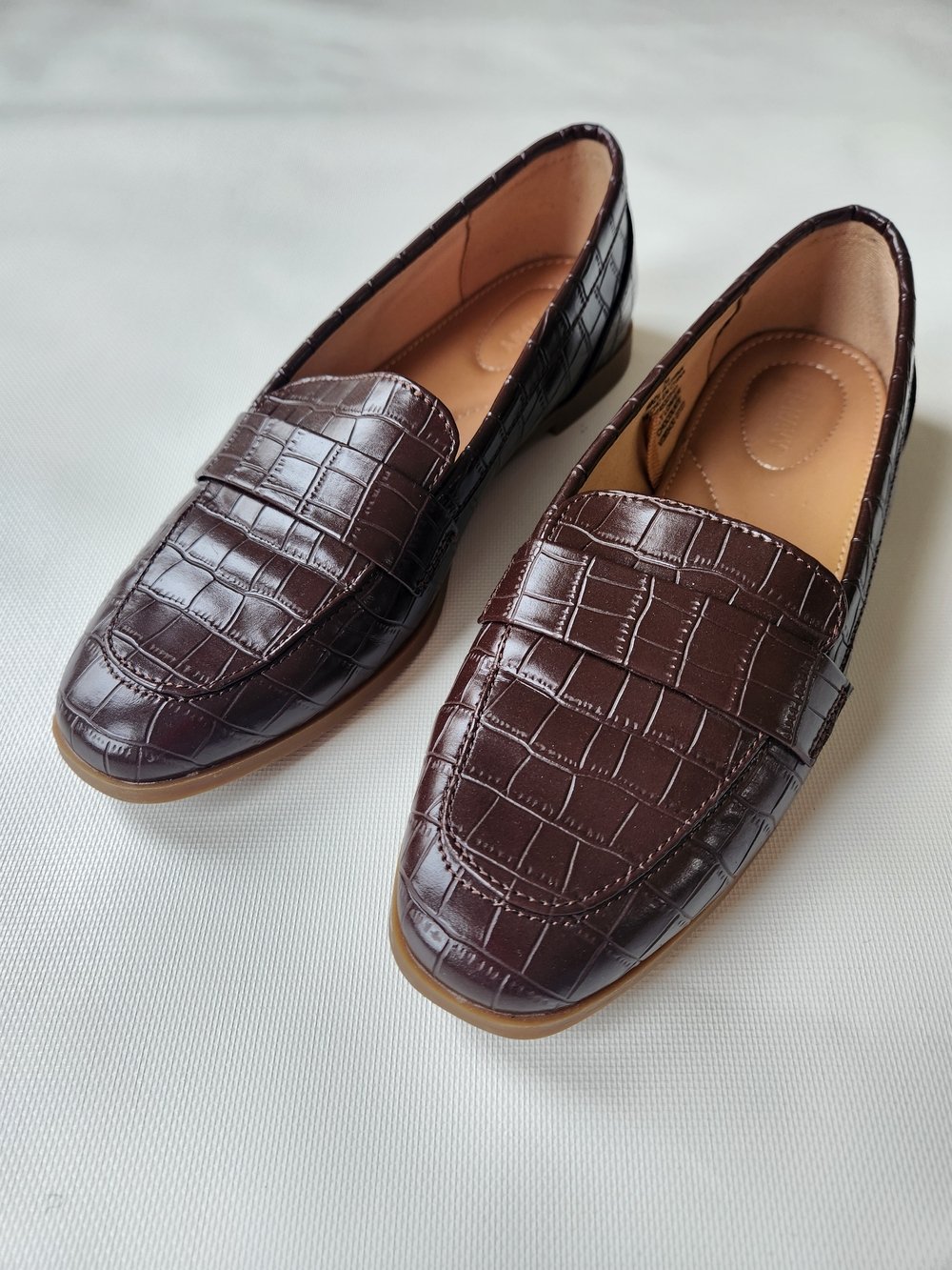Old Navy Womens Croc-Embossed Loafers - Dark Brown